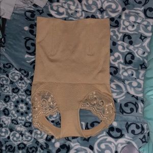 Butt lifter and waist trainer